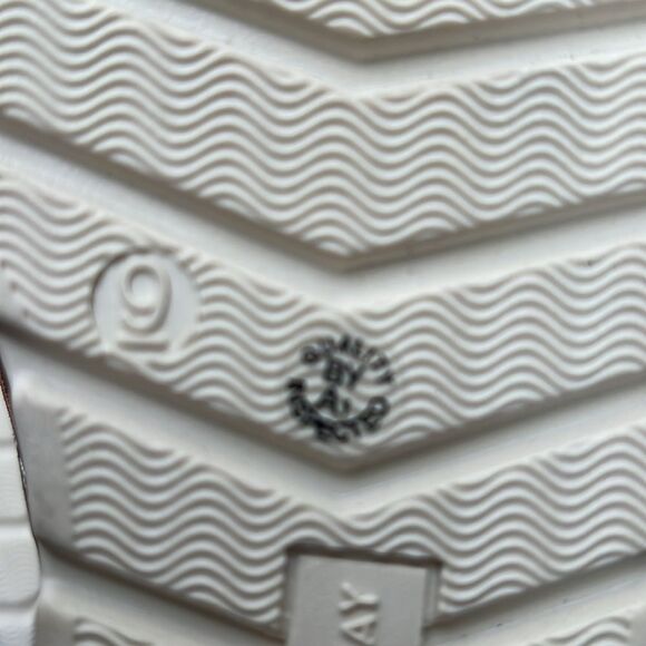 St. John’s Shoes Womens 9 Tan Boswell Heel Booties - Picture 5 of 7